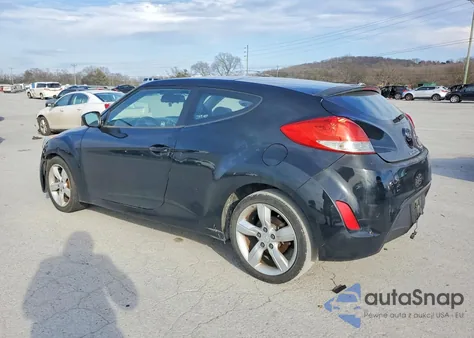2013 Hyundai Veloster z USA, uszkodzony, nr VIN KMHTC6AD7DU087754